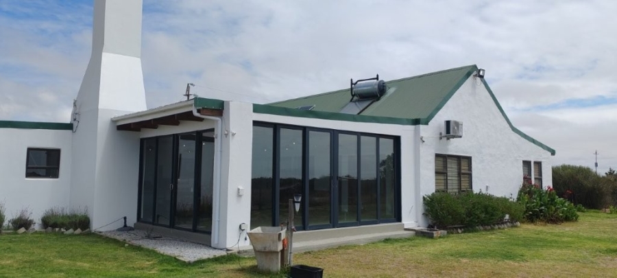 3 Bedroom Property for Sale in Velddrif Western Cape